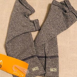 Champion wristlet gloves